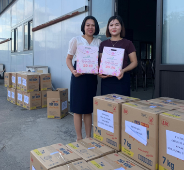 DNT TRIỂN KHAI GÓI QUÀ TẶNG DOANH NGHIỆP 20/10: ĐỒNG HÀNH CÙNG ĐỐI TÁC CHĂM SÓC ĐỜI SỐNG CBNV